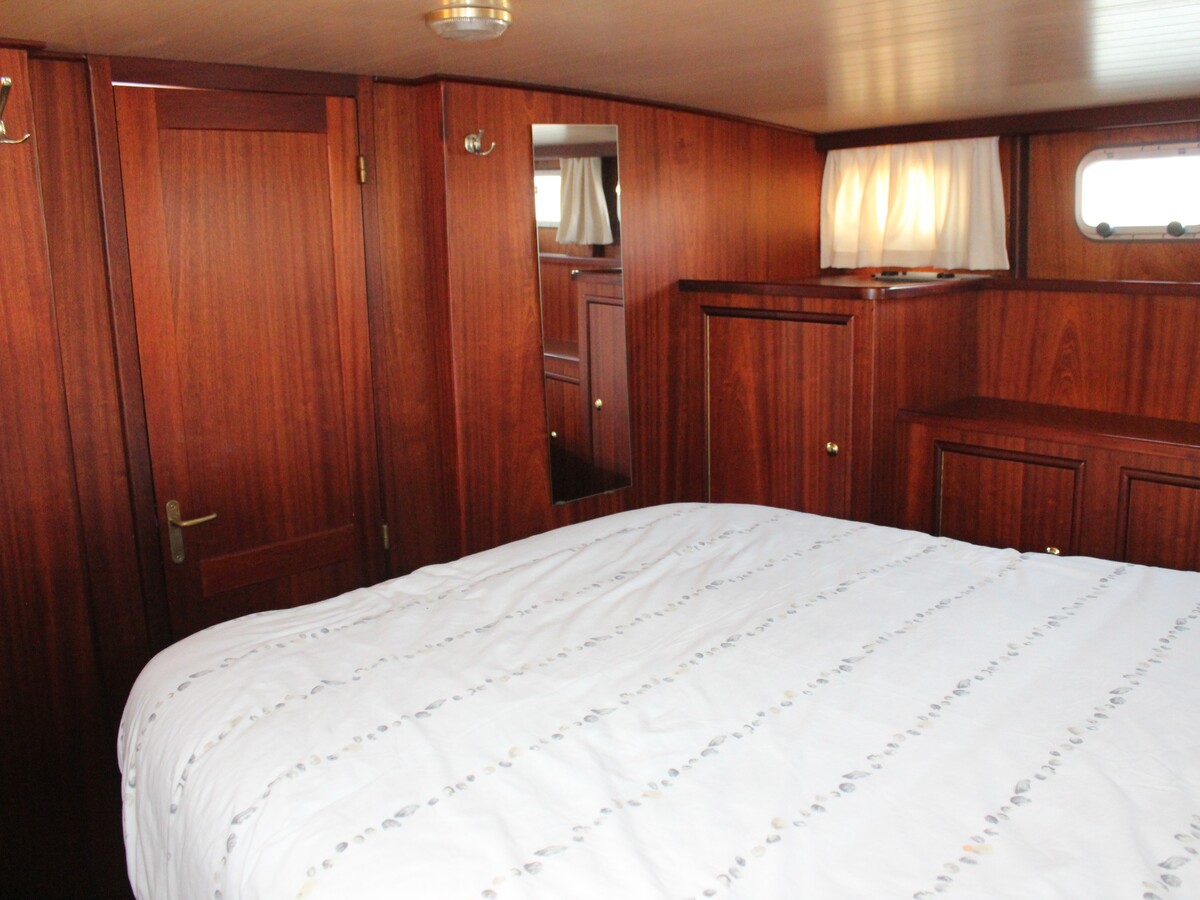 foto: 15 Ankertrawler  35 AK 