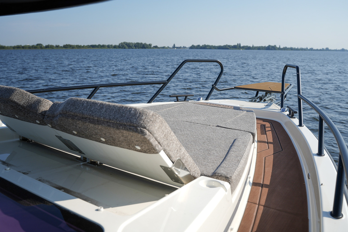 foto: 65 Navan C30