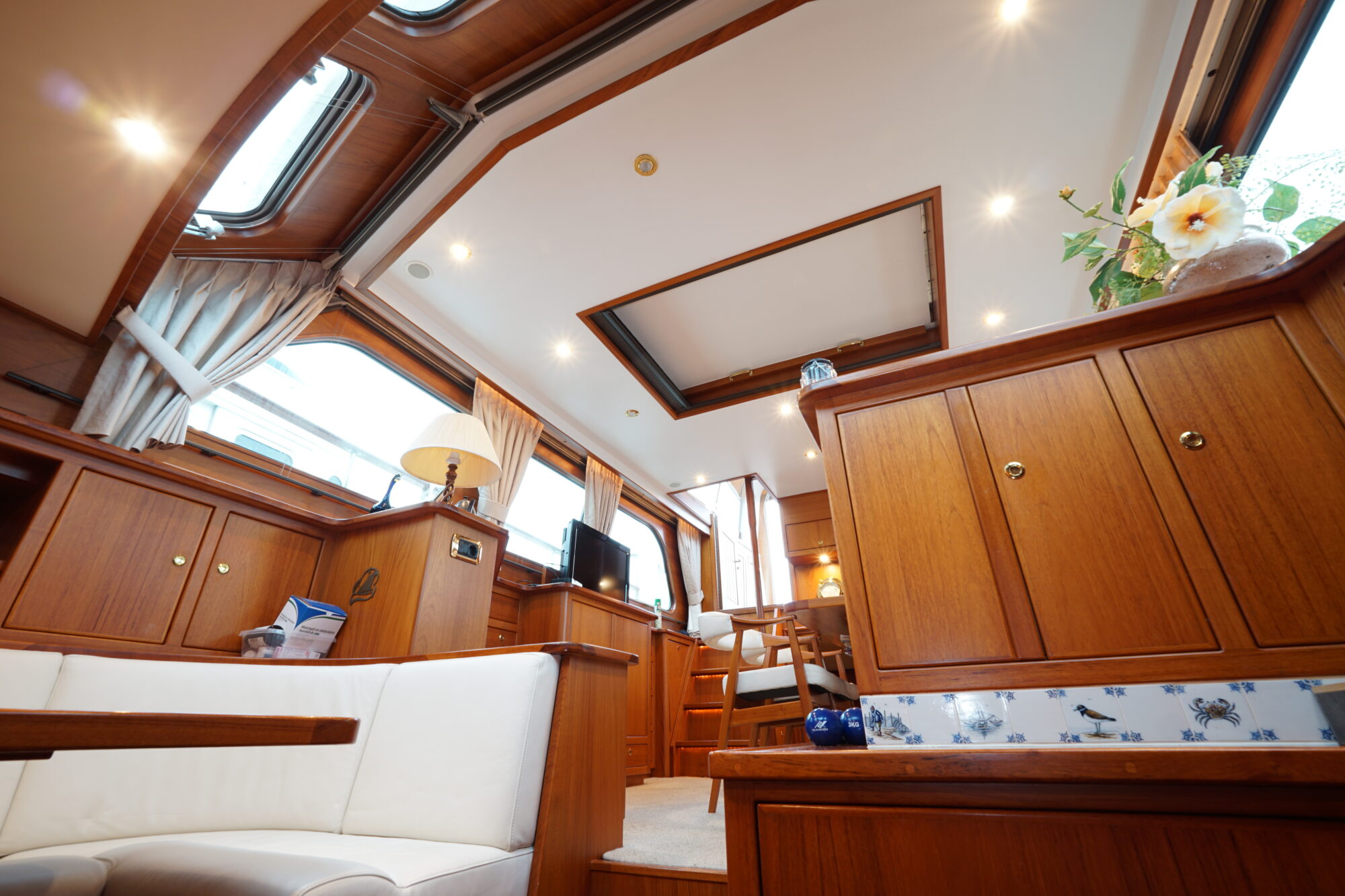 foto: 76 Super van Craft Super van Craft 14.80 Cabrio Stabilizers