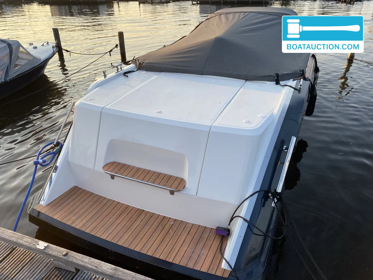 foto: 8 Remus 630 tender