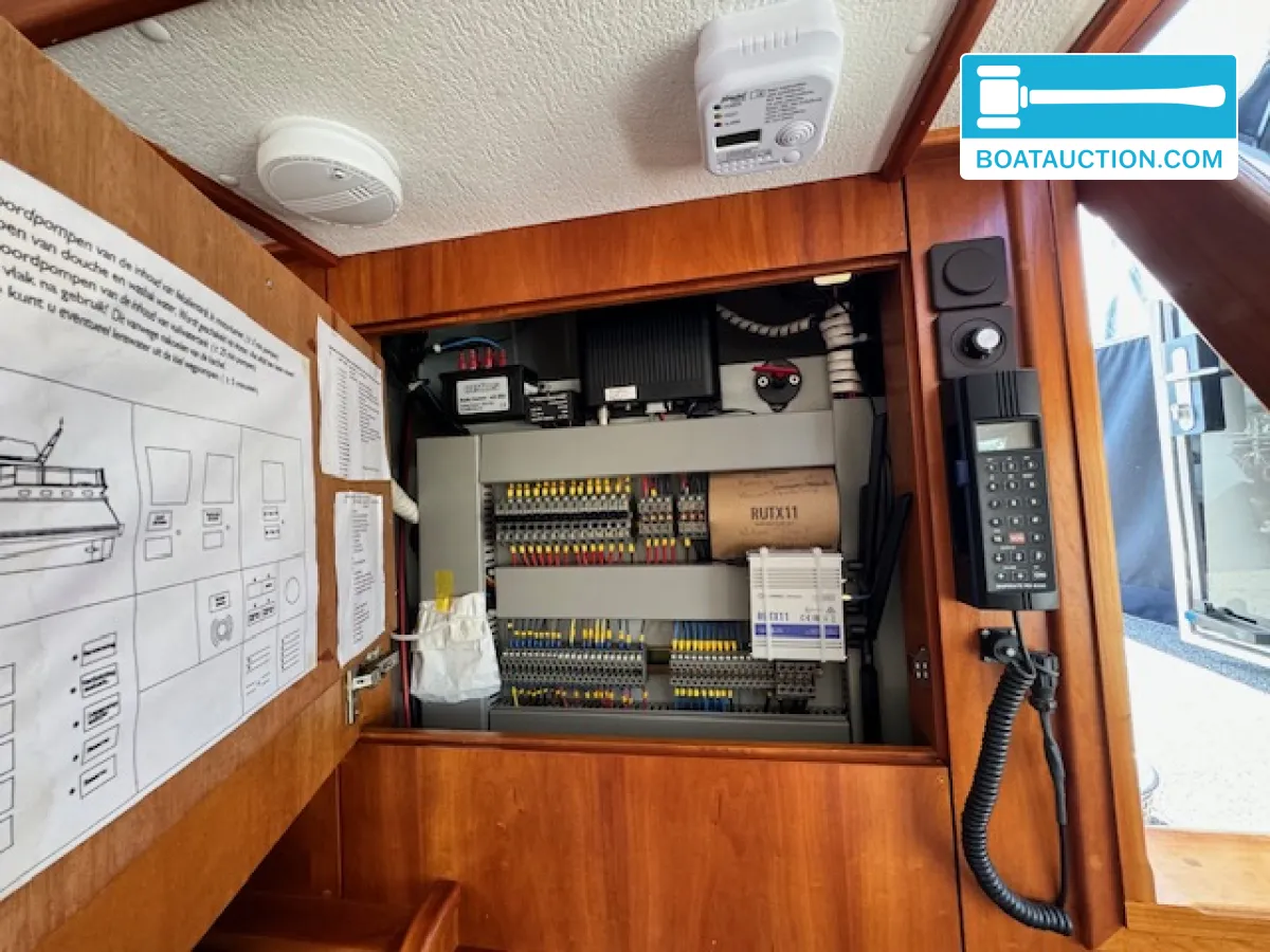 foto: 27 Vri-Jon Contessa 37E