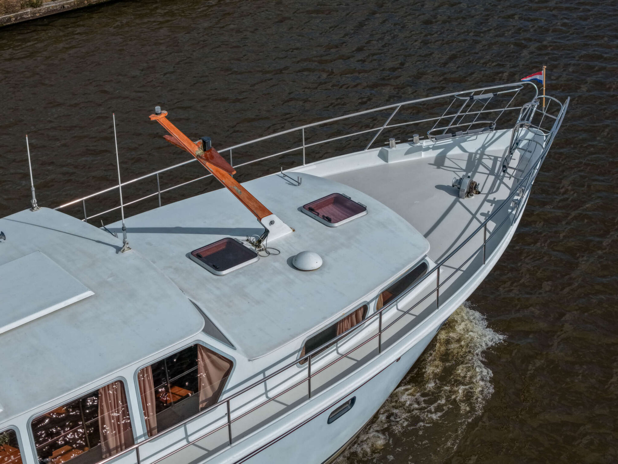 foto: 44 Valkkruiser Valkkruiser Waterman 13.50 AK
