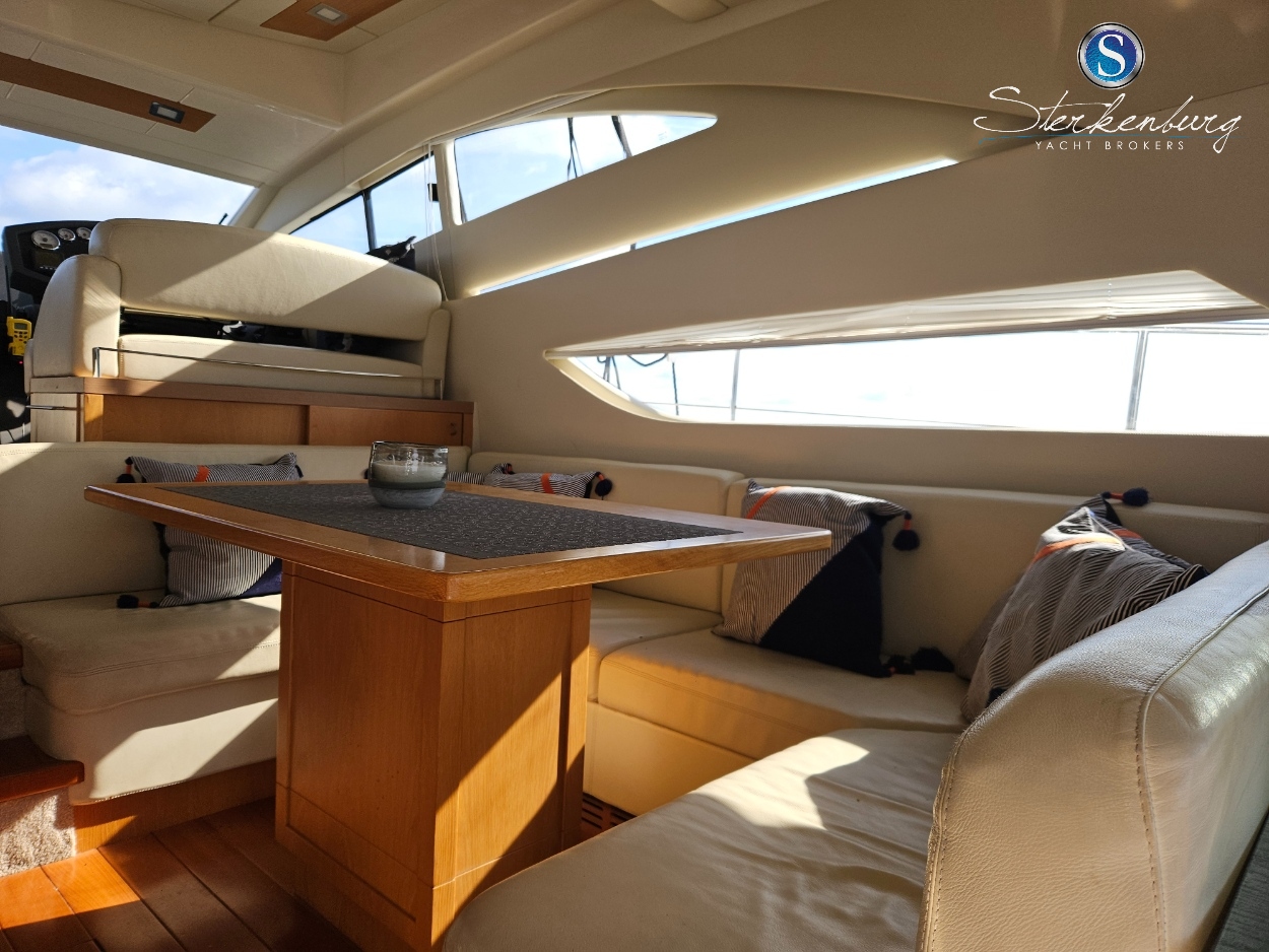 foto: 25 Rodman 44 Muse