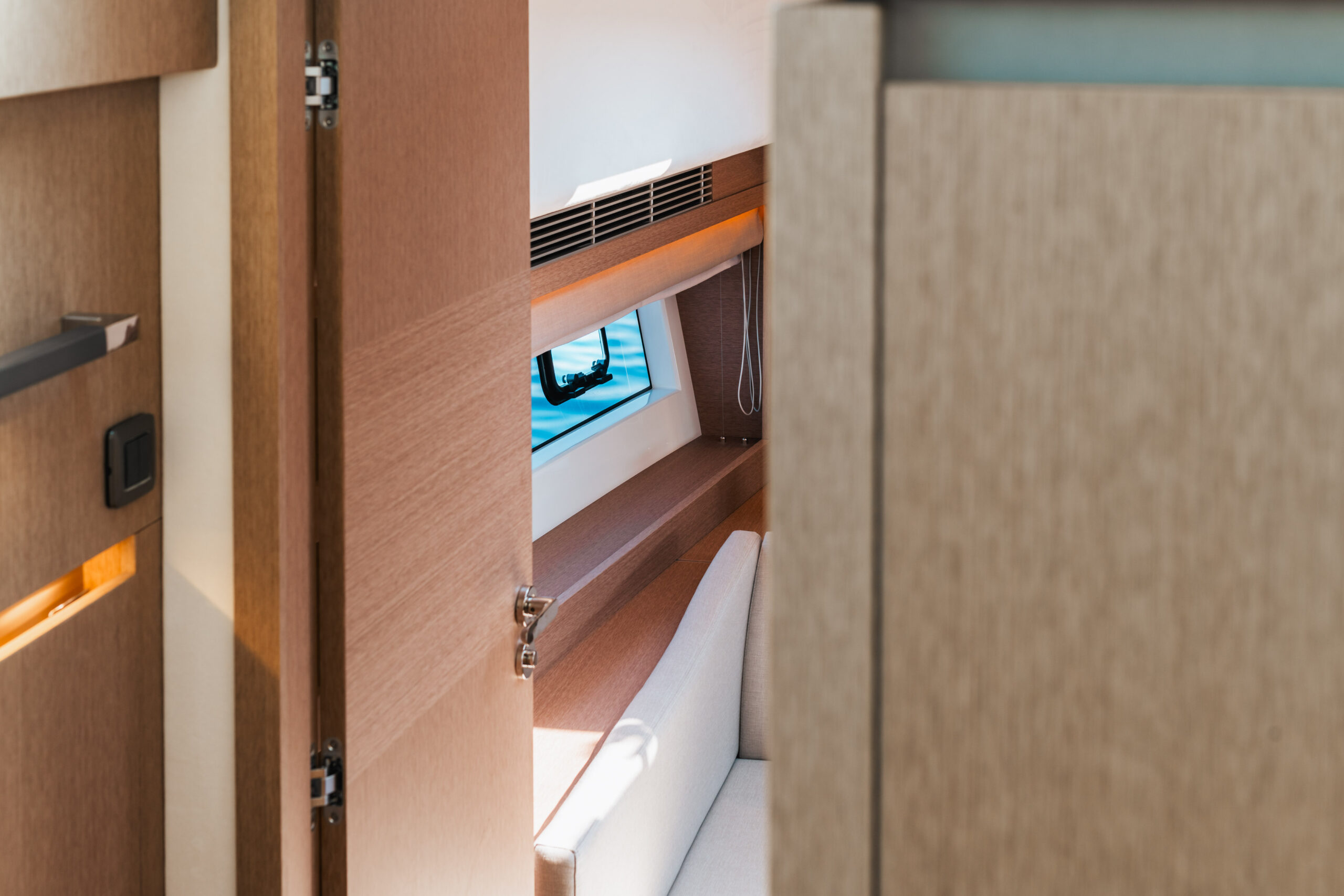 foto: 95 Prestige 690 flybridge