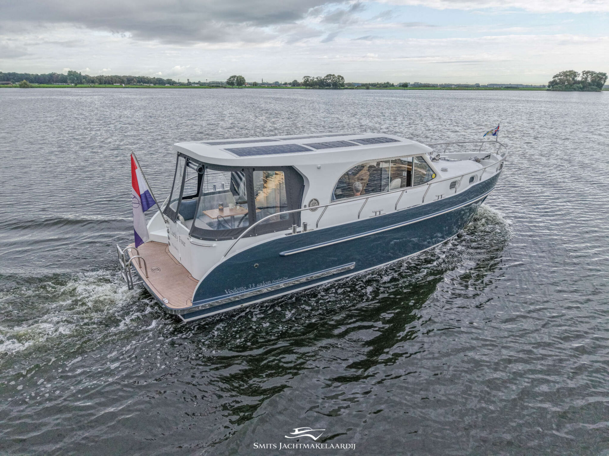 foto: 49 Vedette Vedette 33 Salon Comfort Line