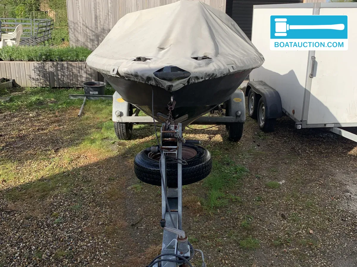 foto: 6 Speedboot 450 Sport
