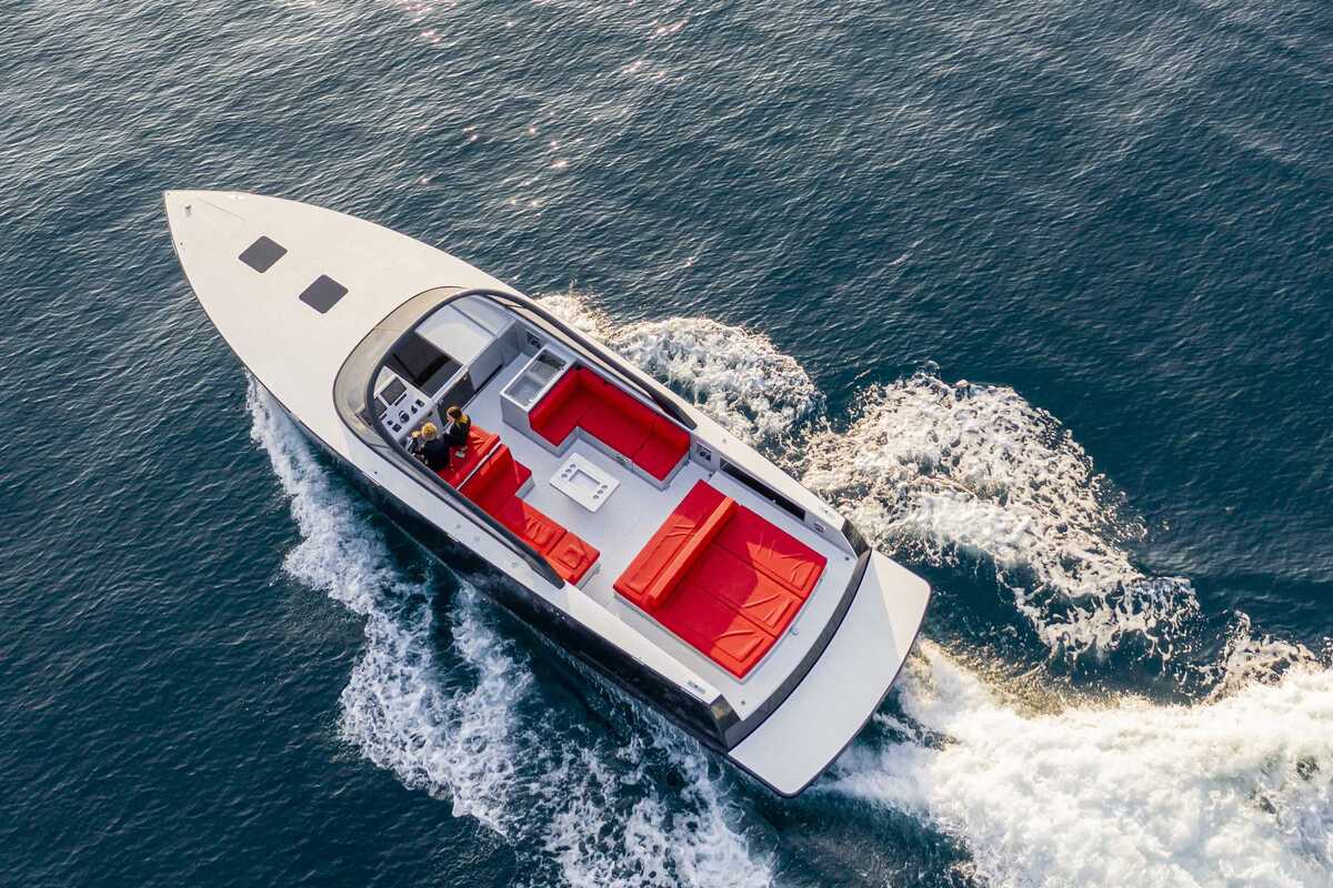foto: 24 Van Dutch 48 - NEW