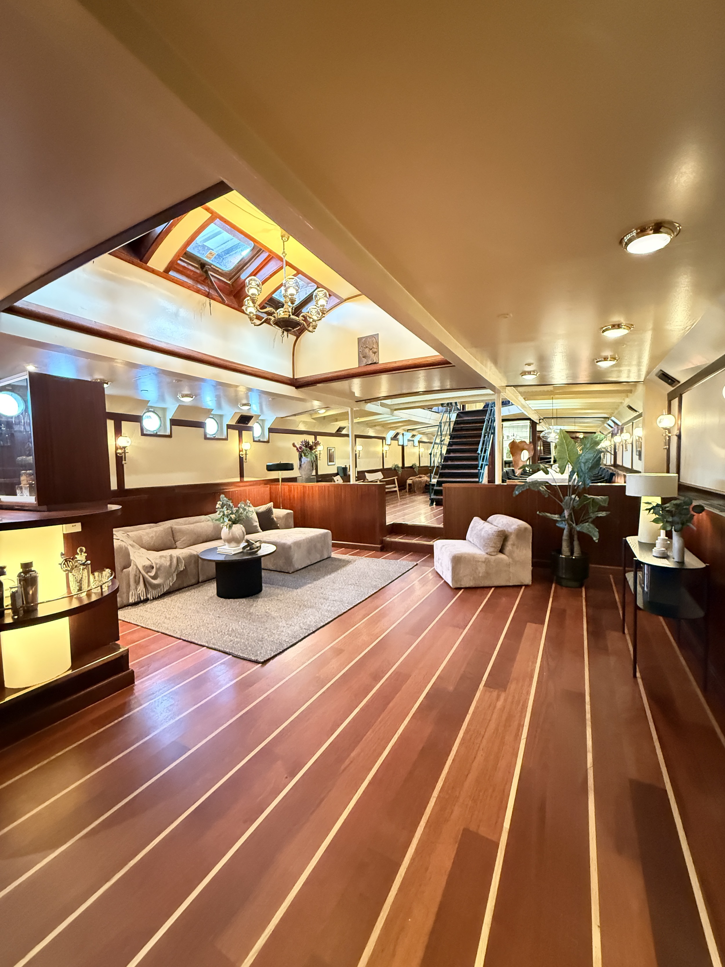 foto: 59 Horeca Schip 37.40