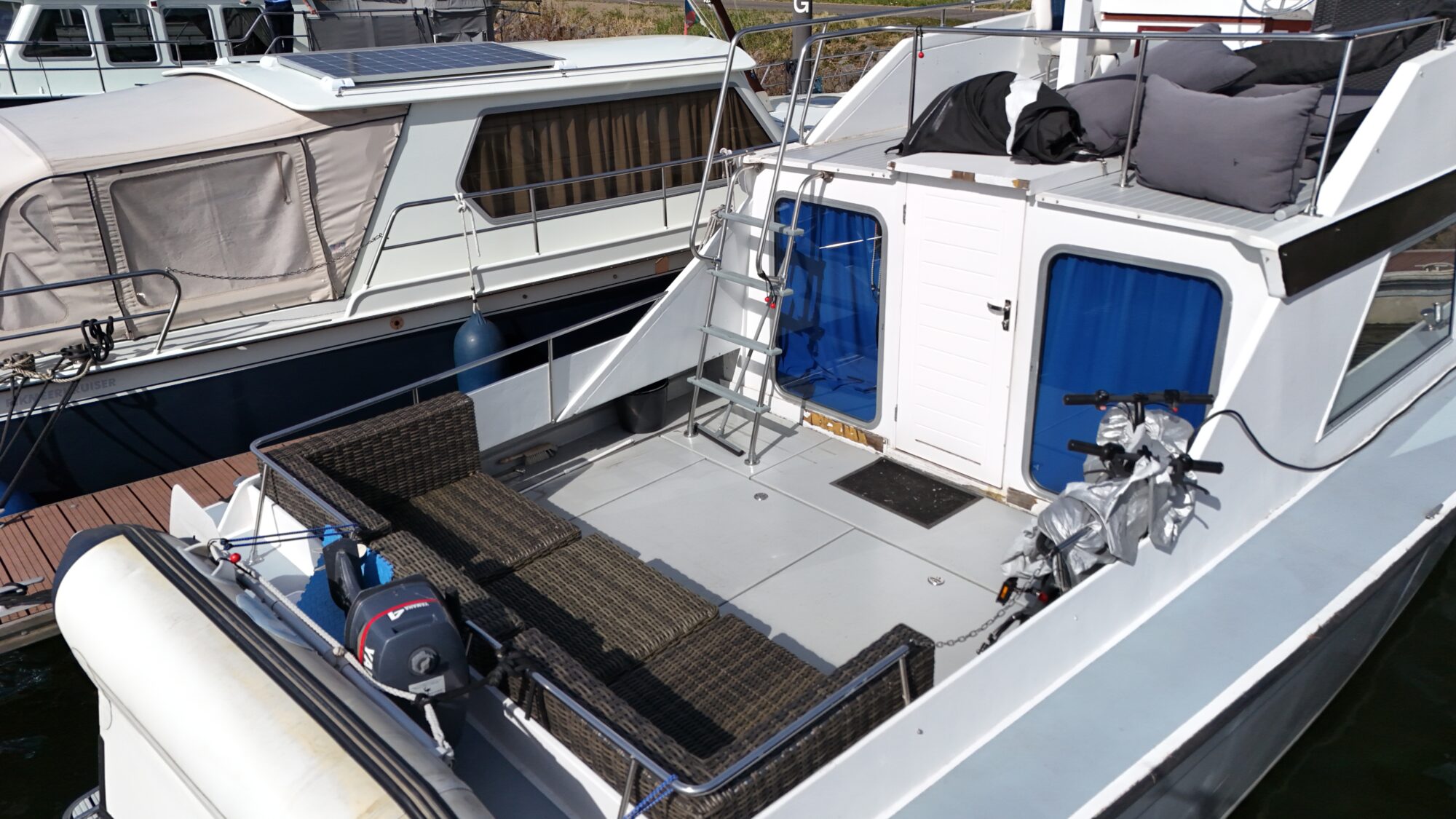 foto: 14 Chris Craft Chris Craft 11.00 Flybridge