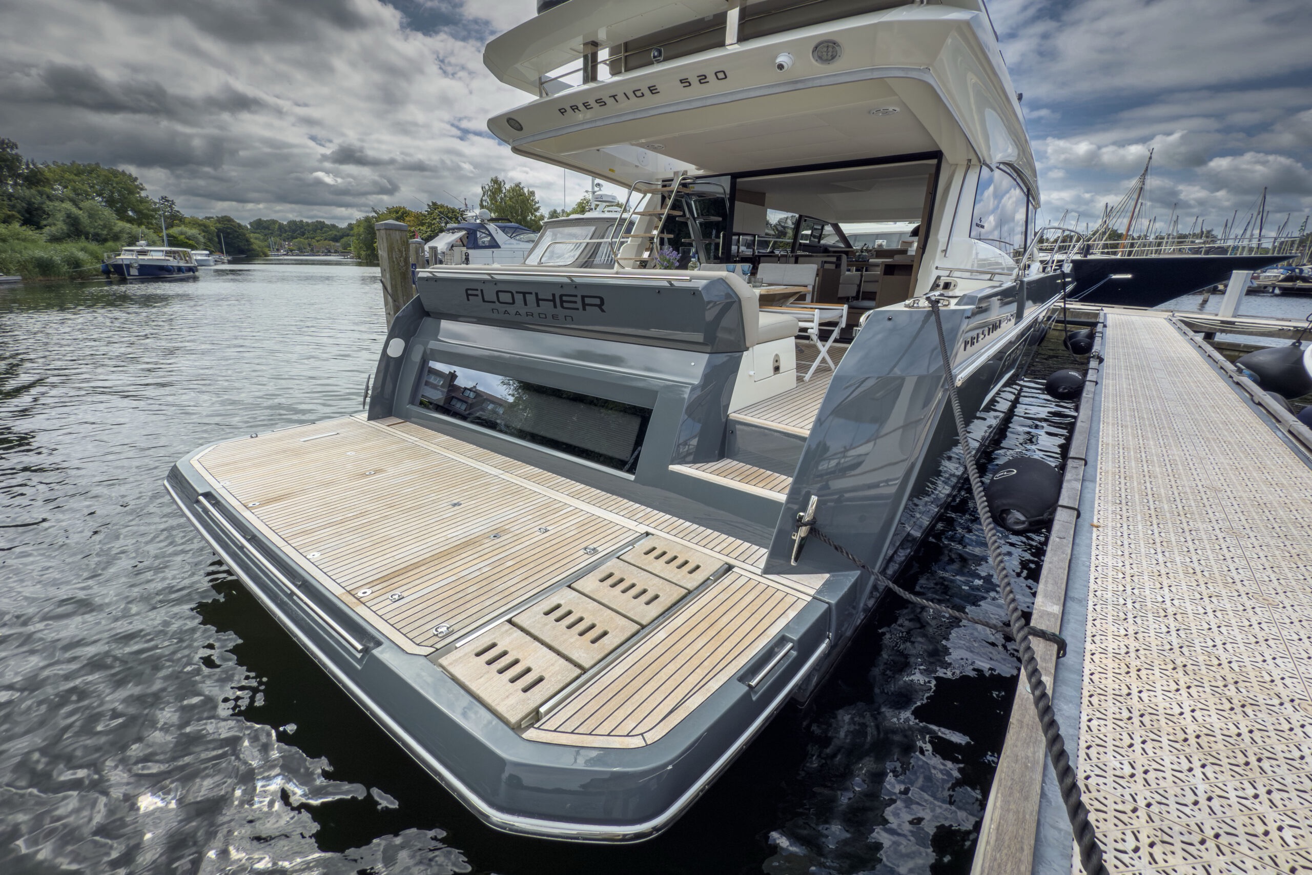 foto: 19 Prestige 520 #187 FLOTHER