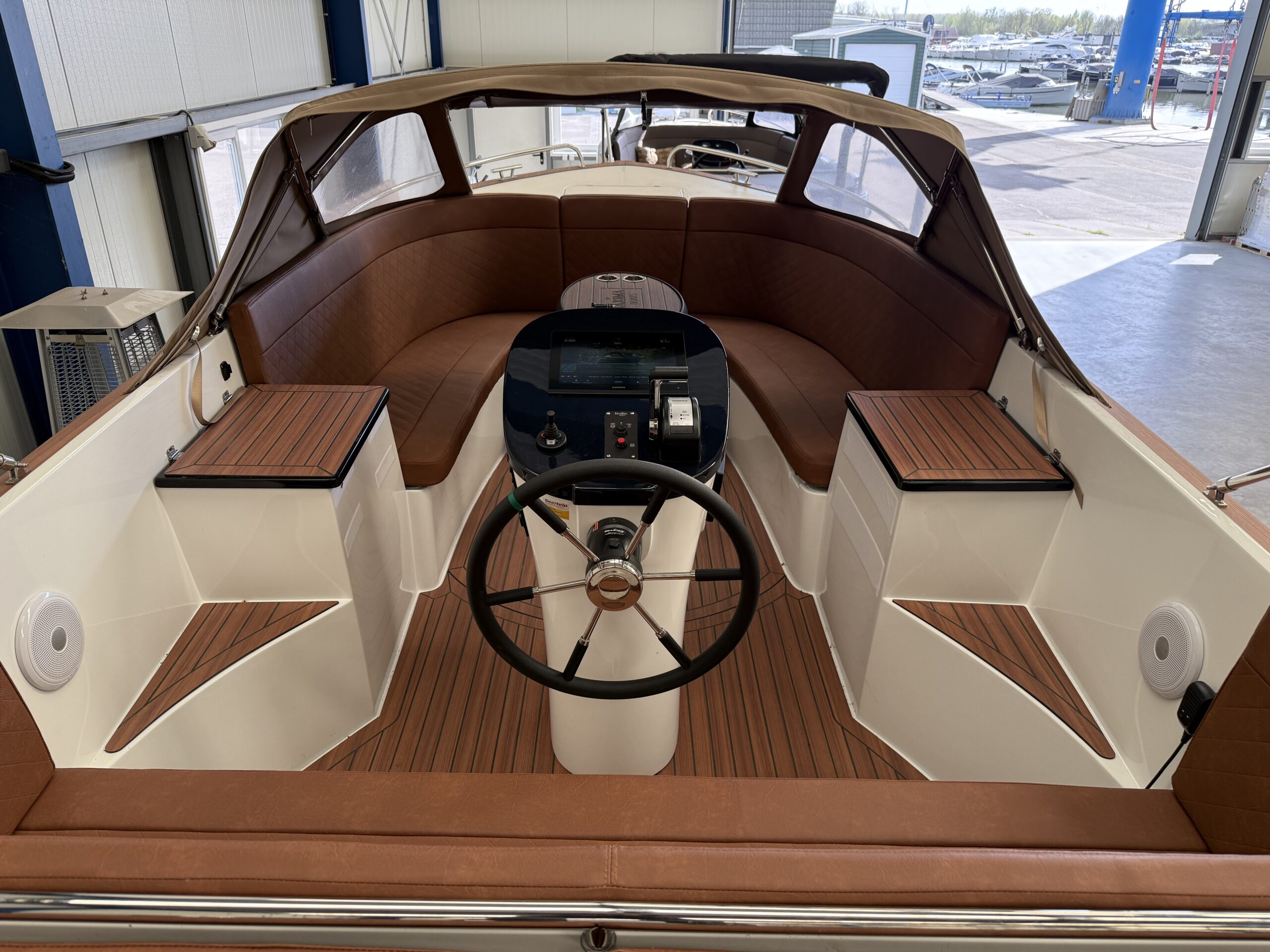 foto: 15 Maxima 720 (jong gebruikt)