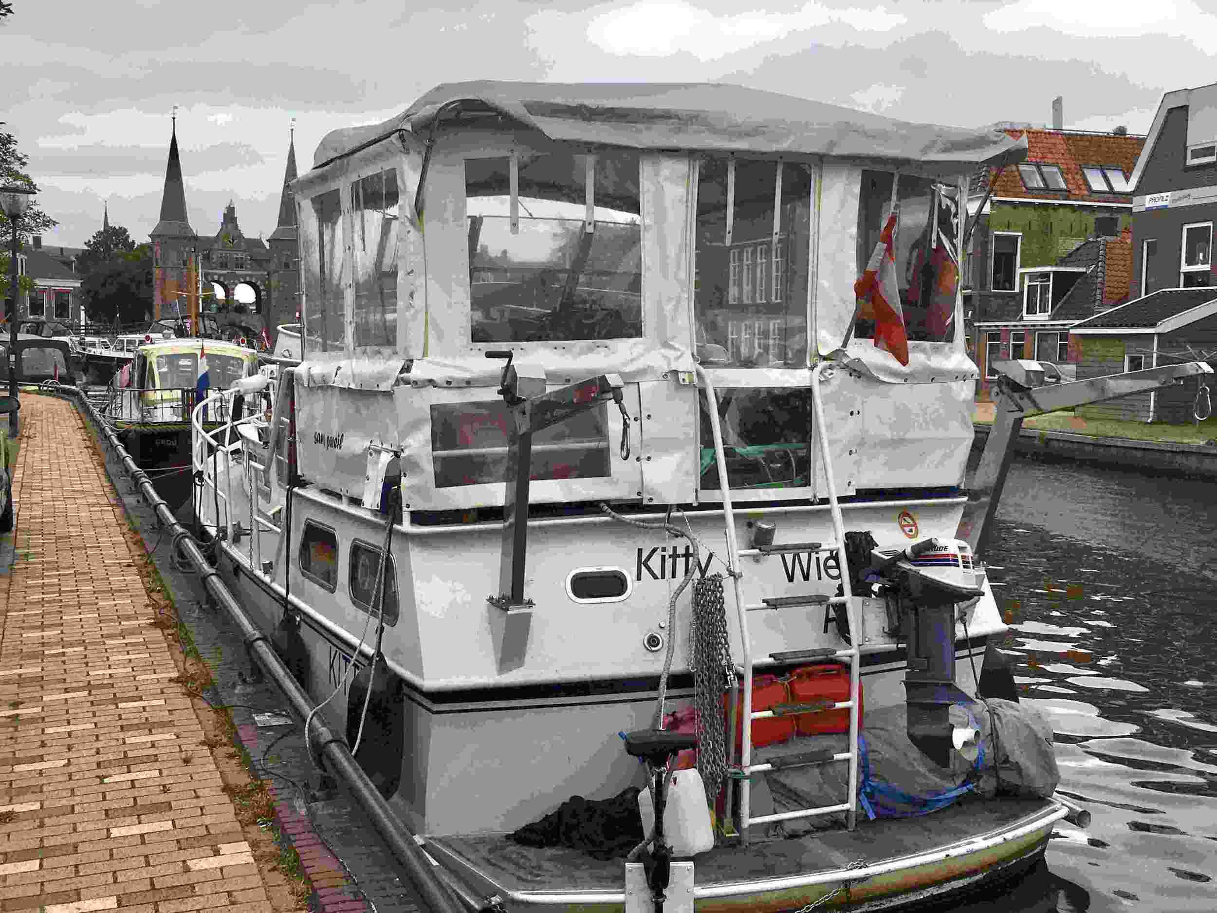 foto: 15 Hollandia 10.00