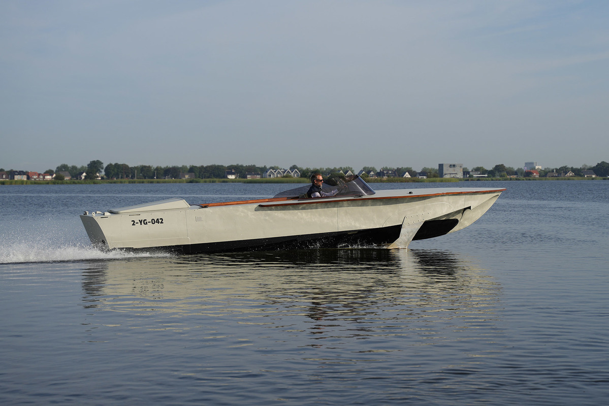 foto: 70 Volga Draagvleugelboot