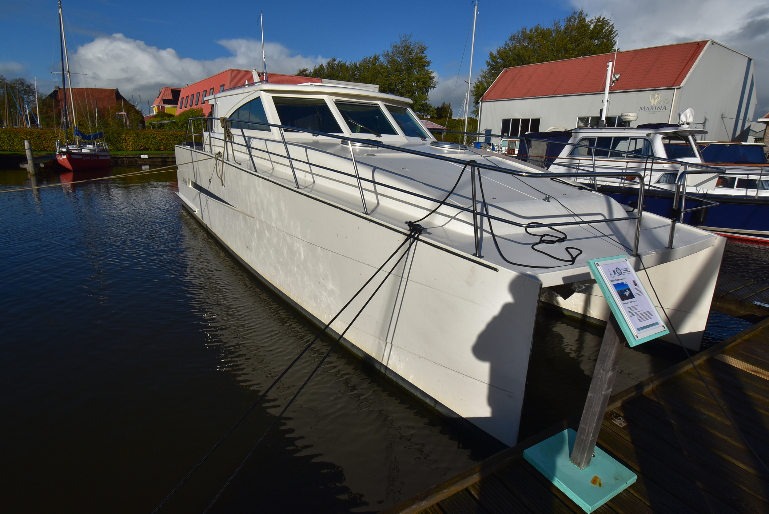 foto: 22 Motor Catamaran 12.5