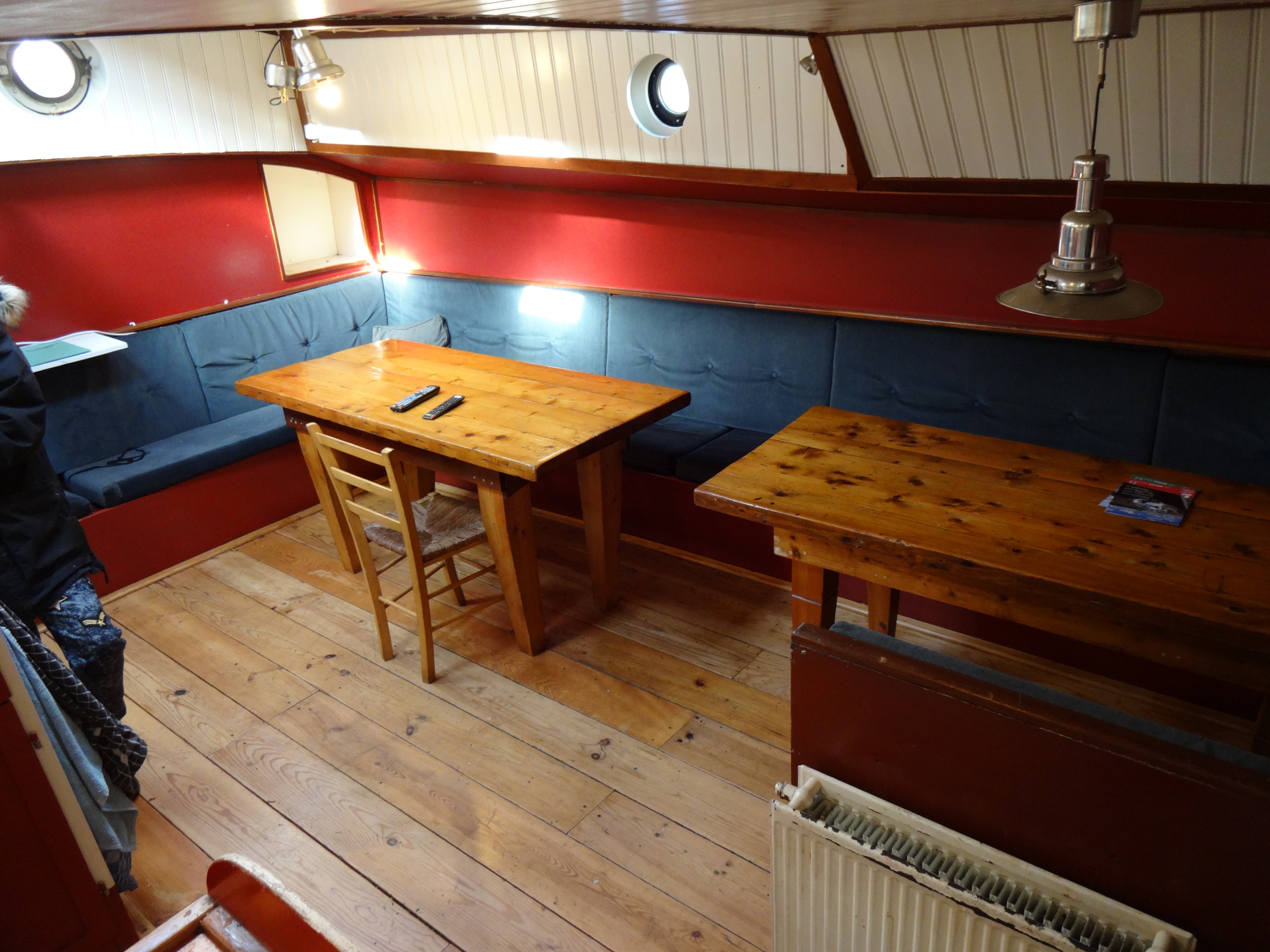 foto: 23 Hasselteraak 24.00 Charter/woonschip
