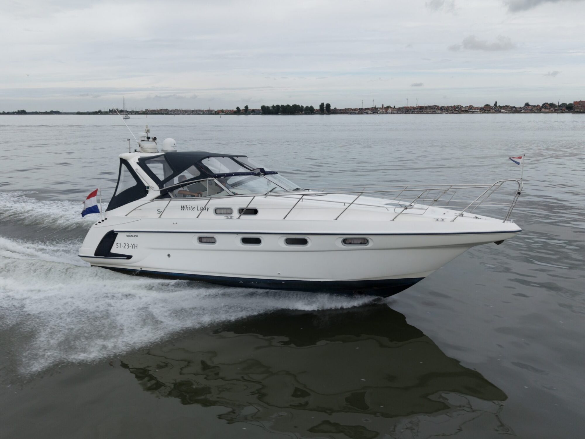 hoofdfoto: 1 Sealine Sealine S37