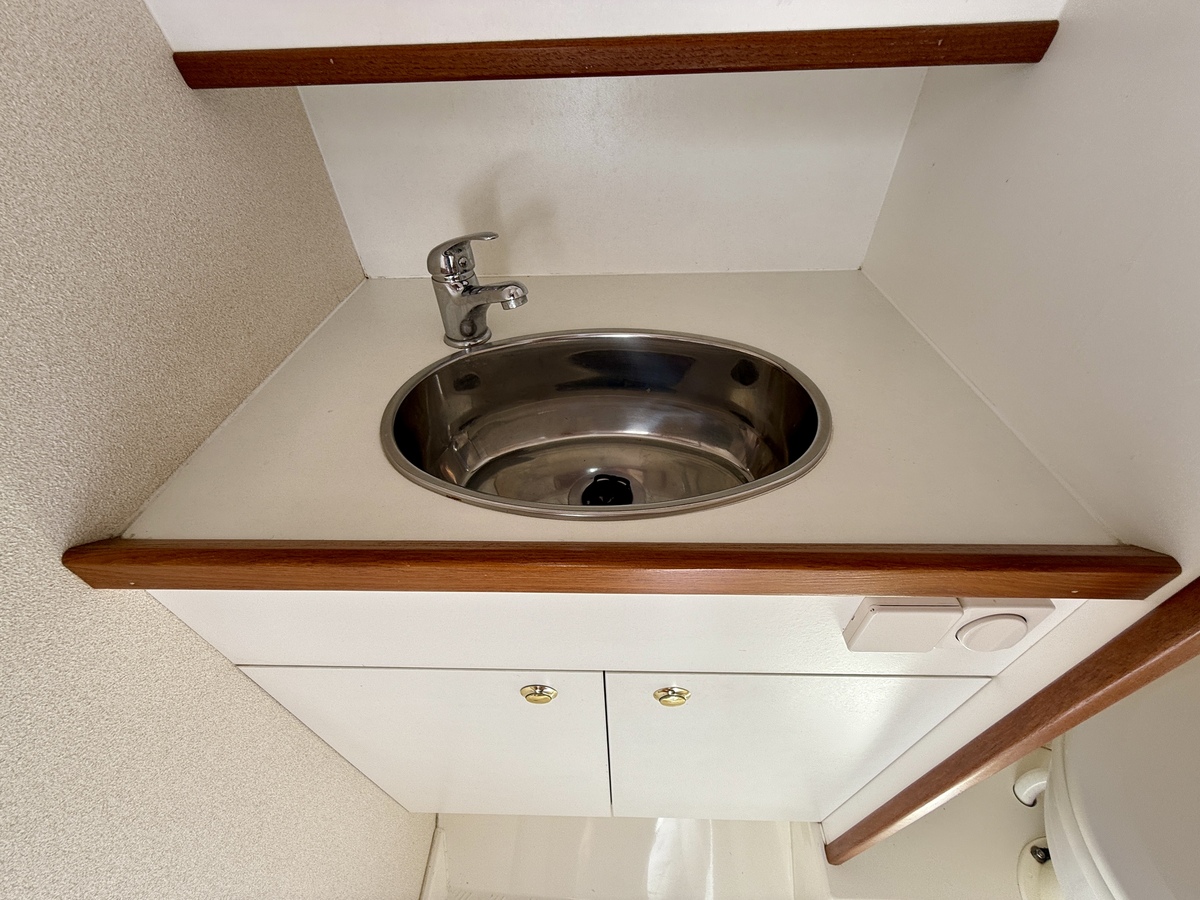 foto: 66 Exellent 1000 Hybride Patrol