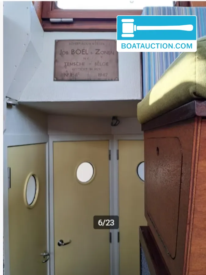 foto: 12 Motorboot 1500