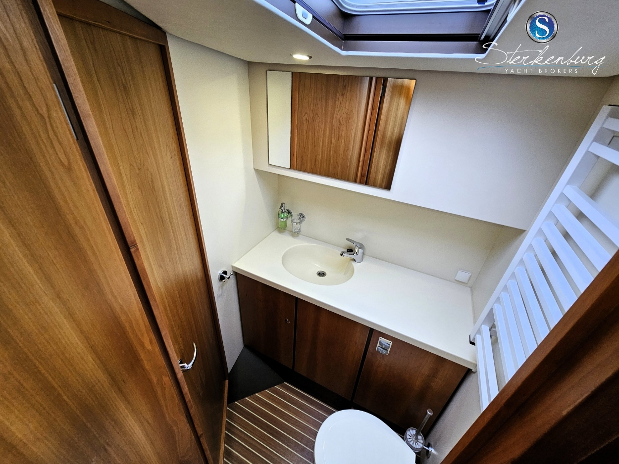 foto: 27 Linssen Grand Sturdy 40.9 Sedan Twin