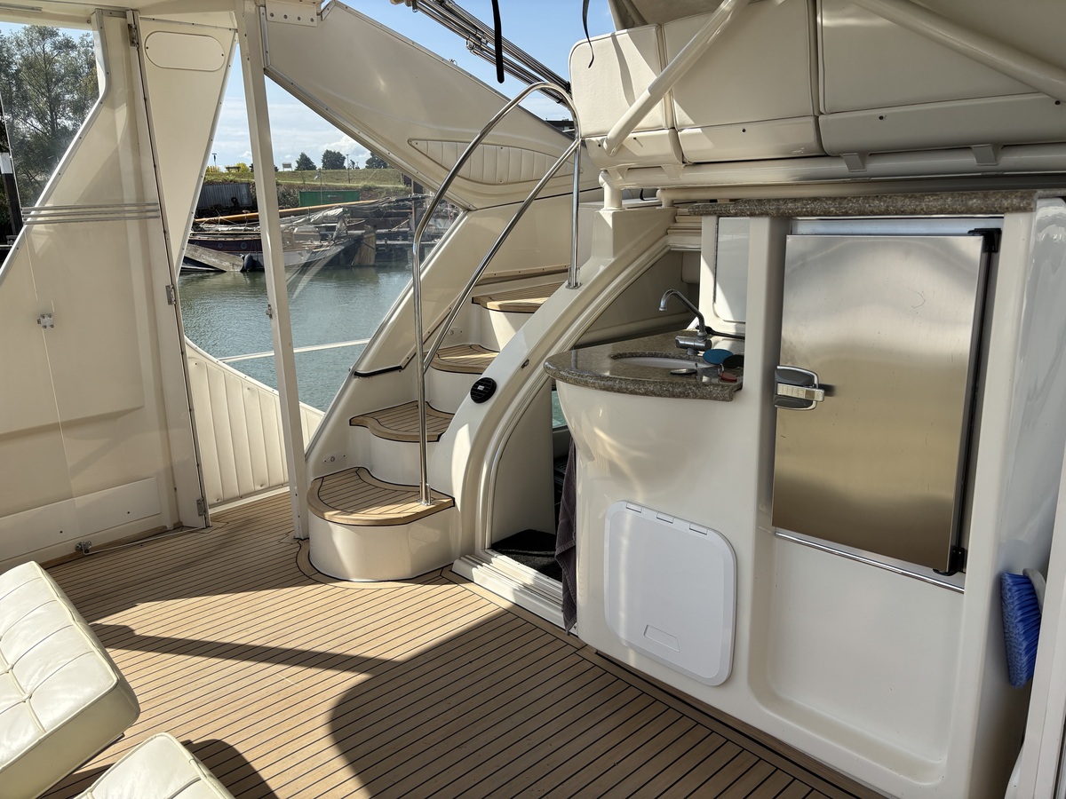 foto: 22 Maxum  4100 SCA 