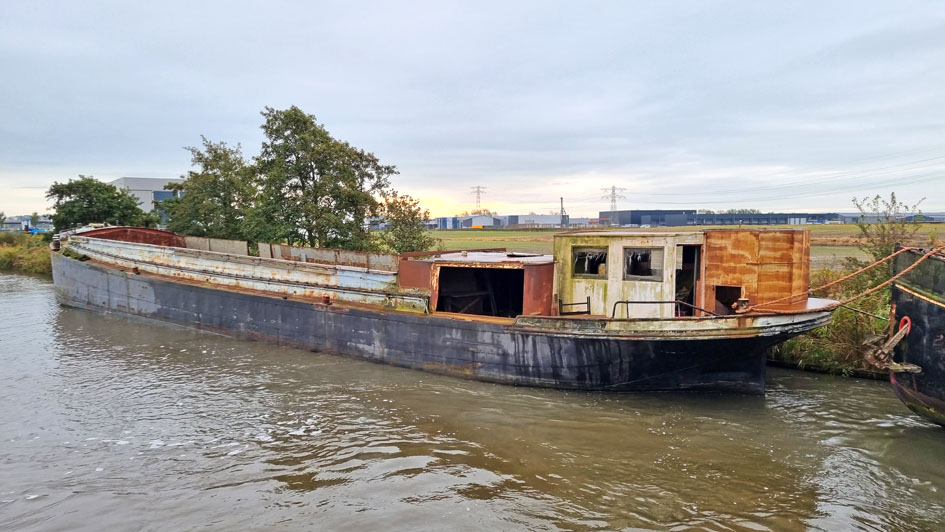 foto: 12 Friese Maatkast 40.00 casco