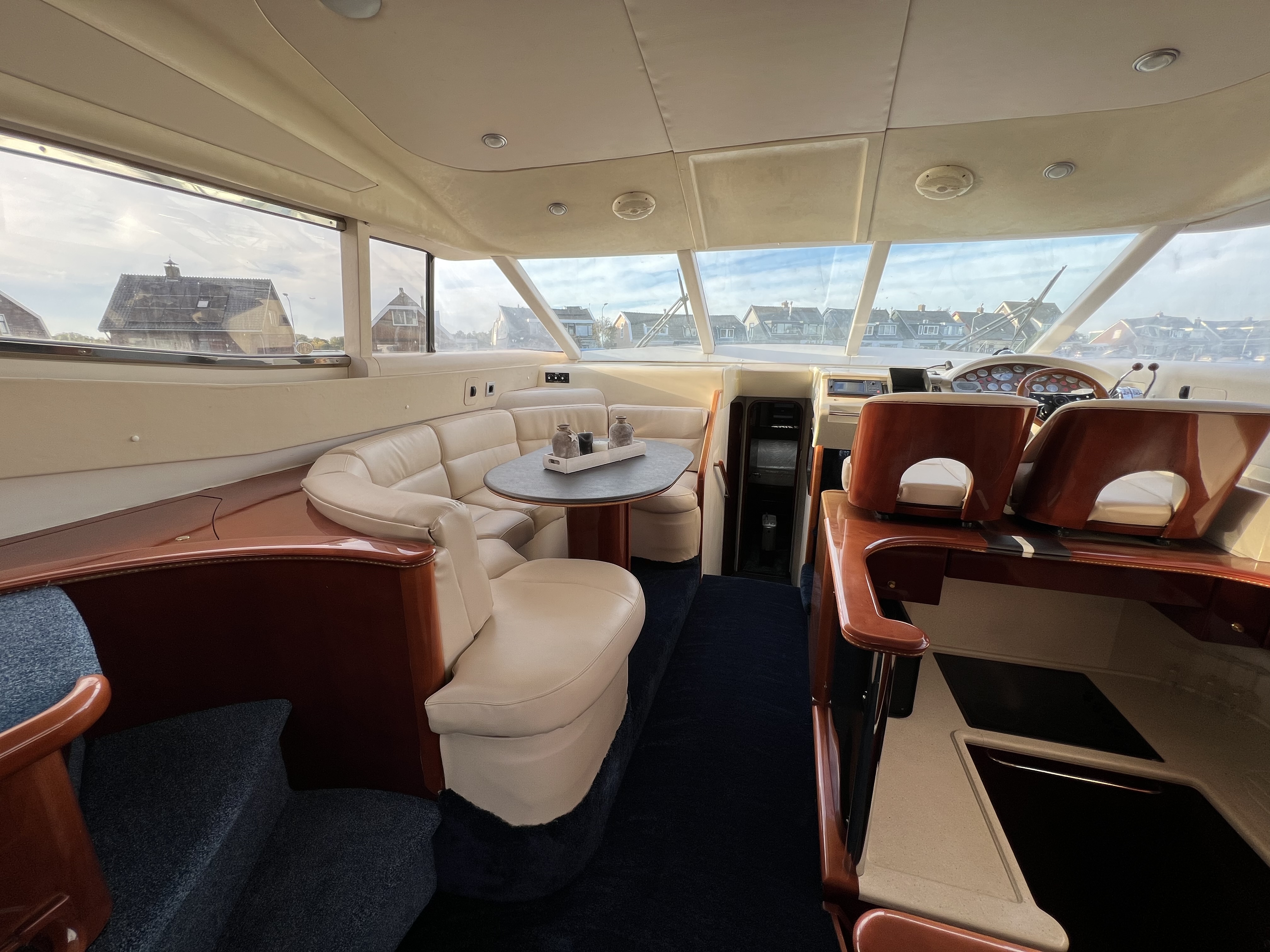 foto: 28 Princess 56