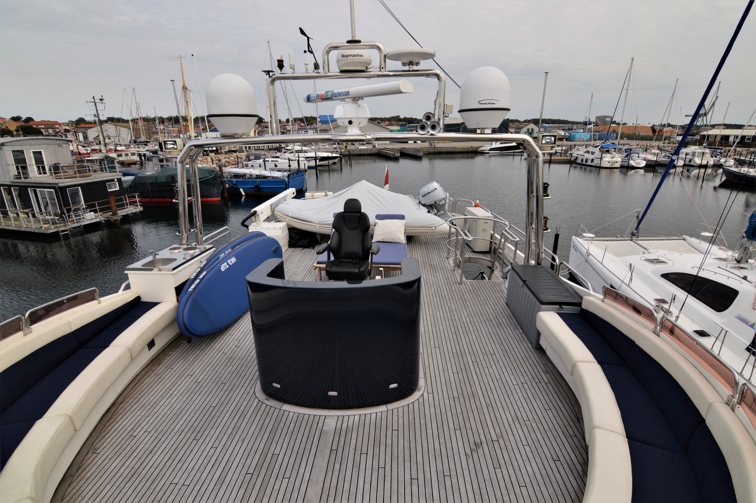 foto: 56 Van Tilborg  Long Range 22M  