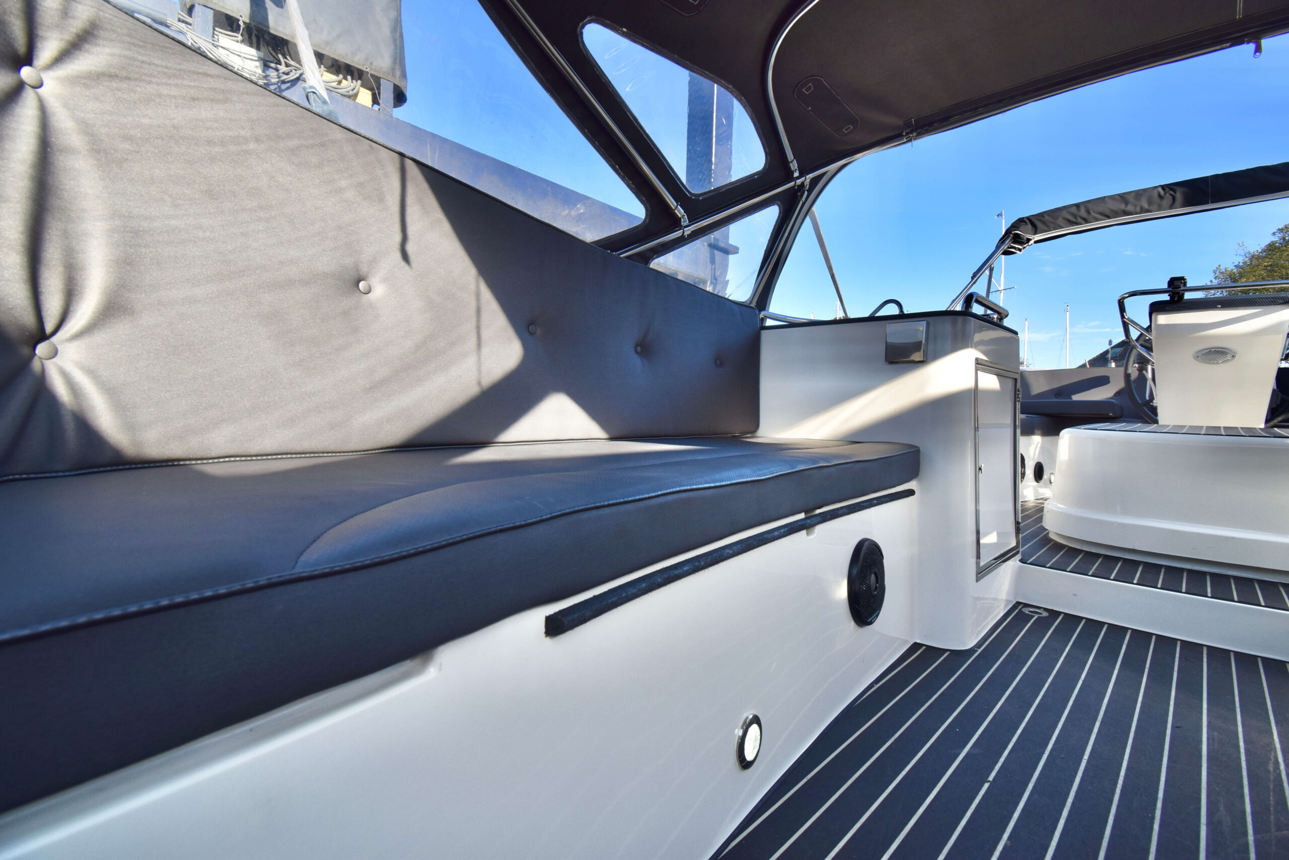 foto: 24 Waterspoor 808