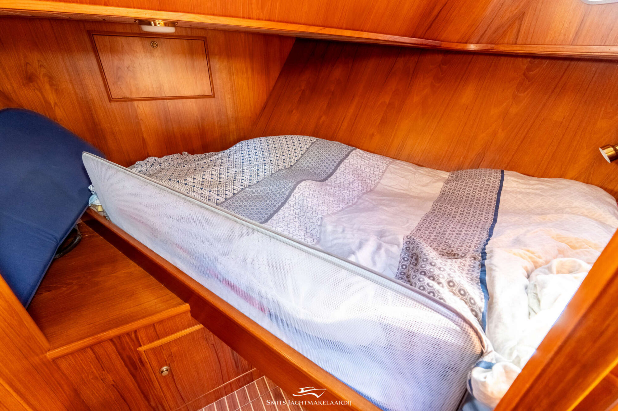 foto: 126 Monty Bank Monty Bank Kotter 41 AK