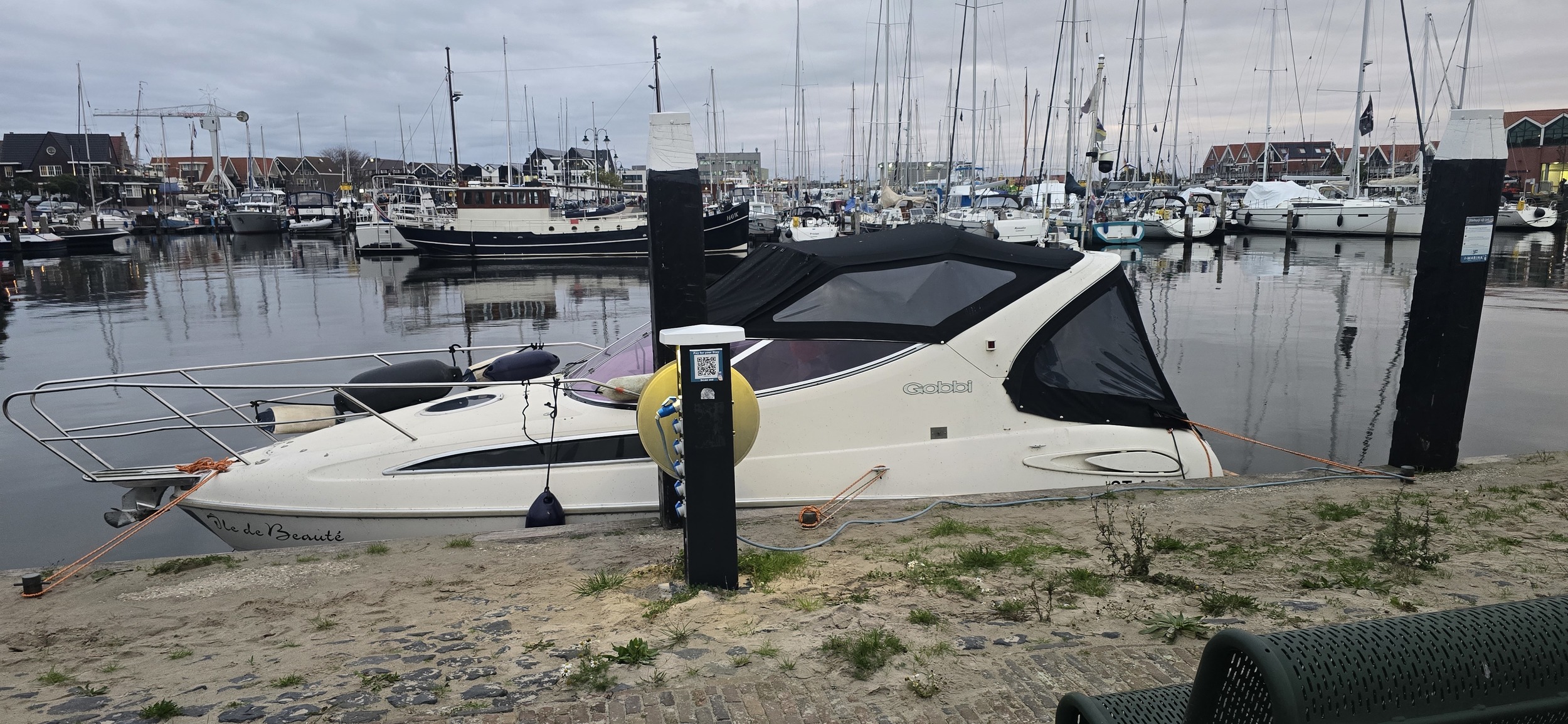 foto: 31 Gobbi 245 Cabin