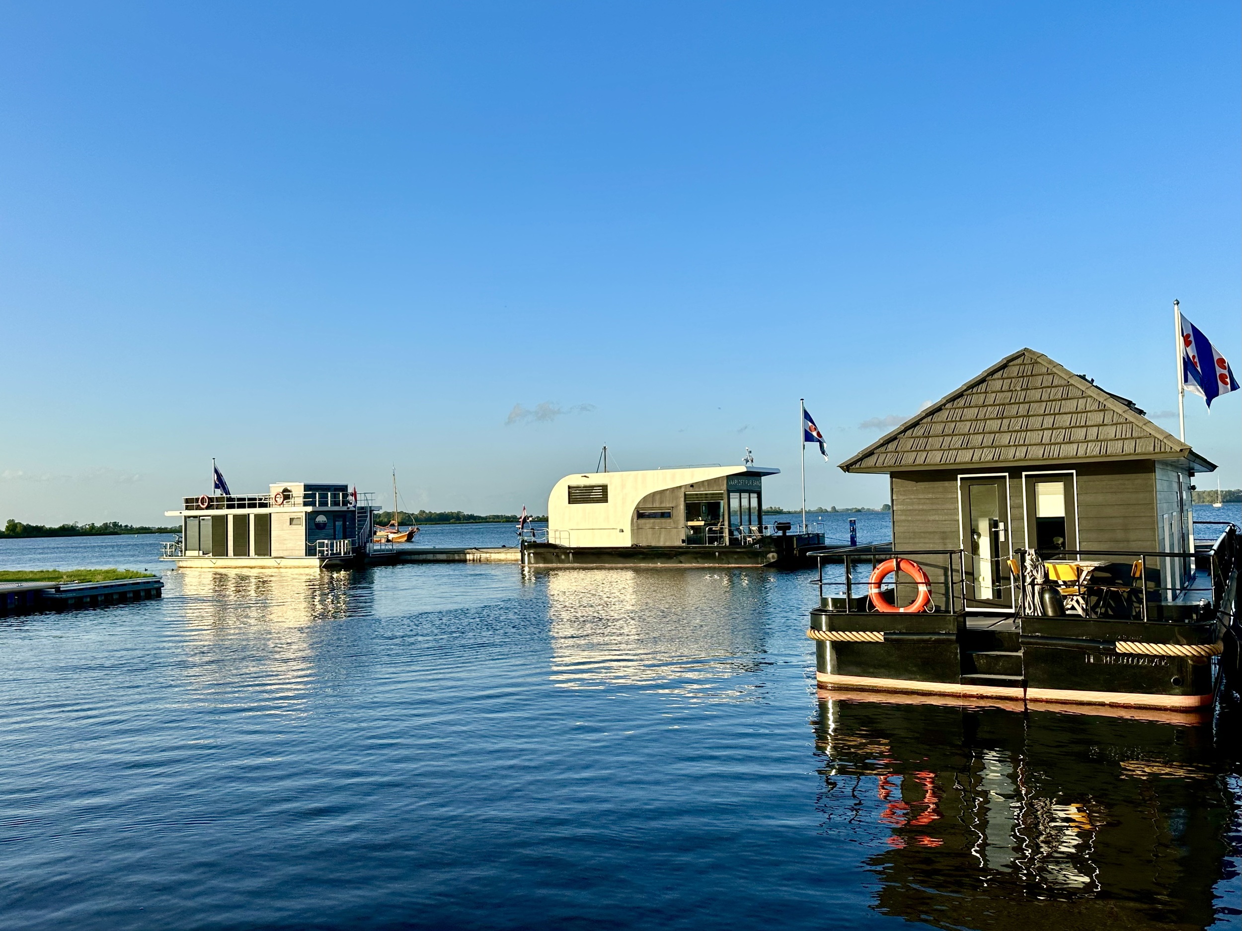 foto: 26 Prins HomeShip 1350 | VaarHuis | Houseboat