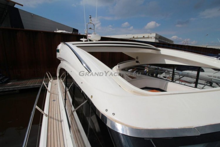 foto: 48 Princess V53