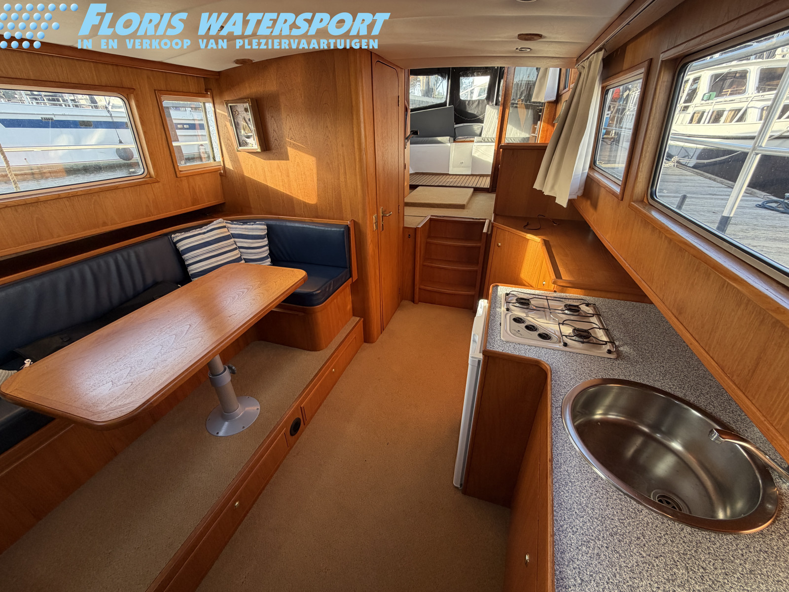 foto: 11 Opgebouwde reddingssloep 950 OK