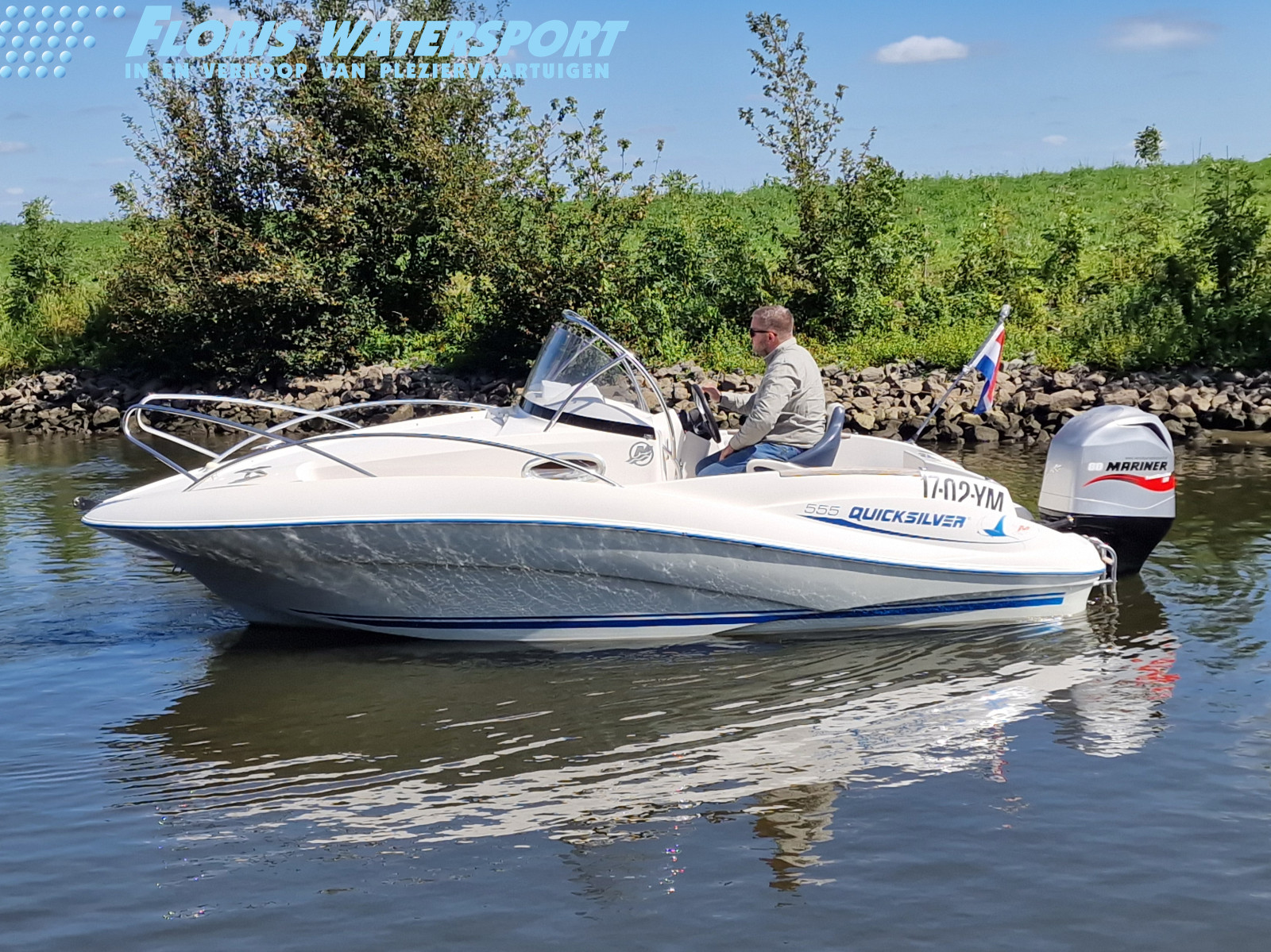 foto: 10 Quicksilver Activ 555