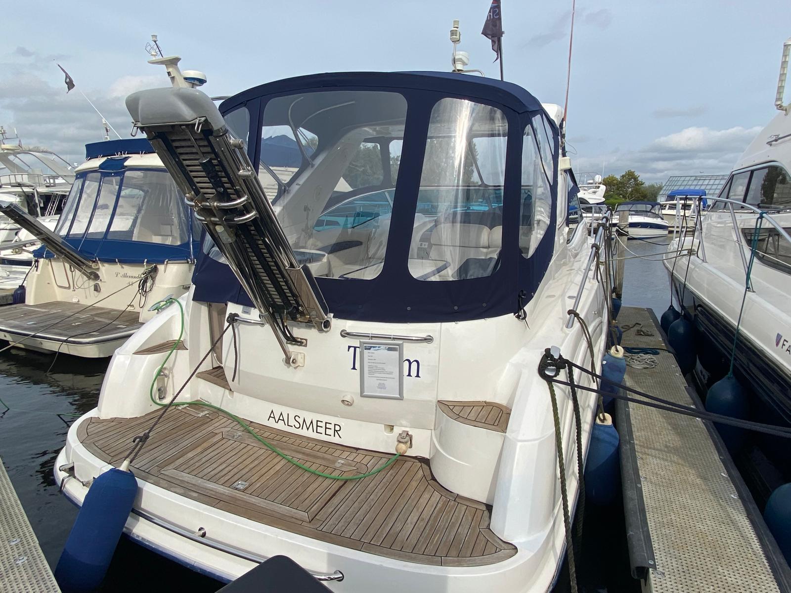 foto: 25 Sealine  S38