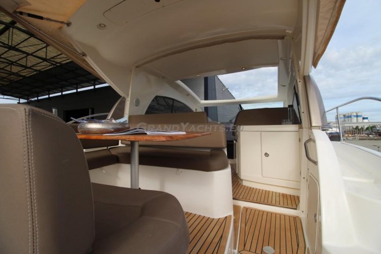 foto: 57 Prestige 38S