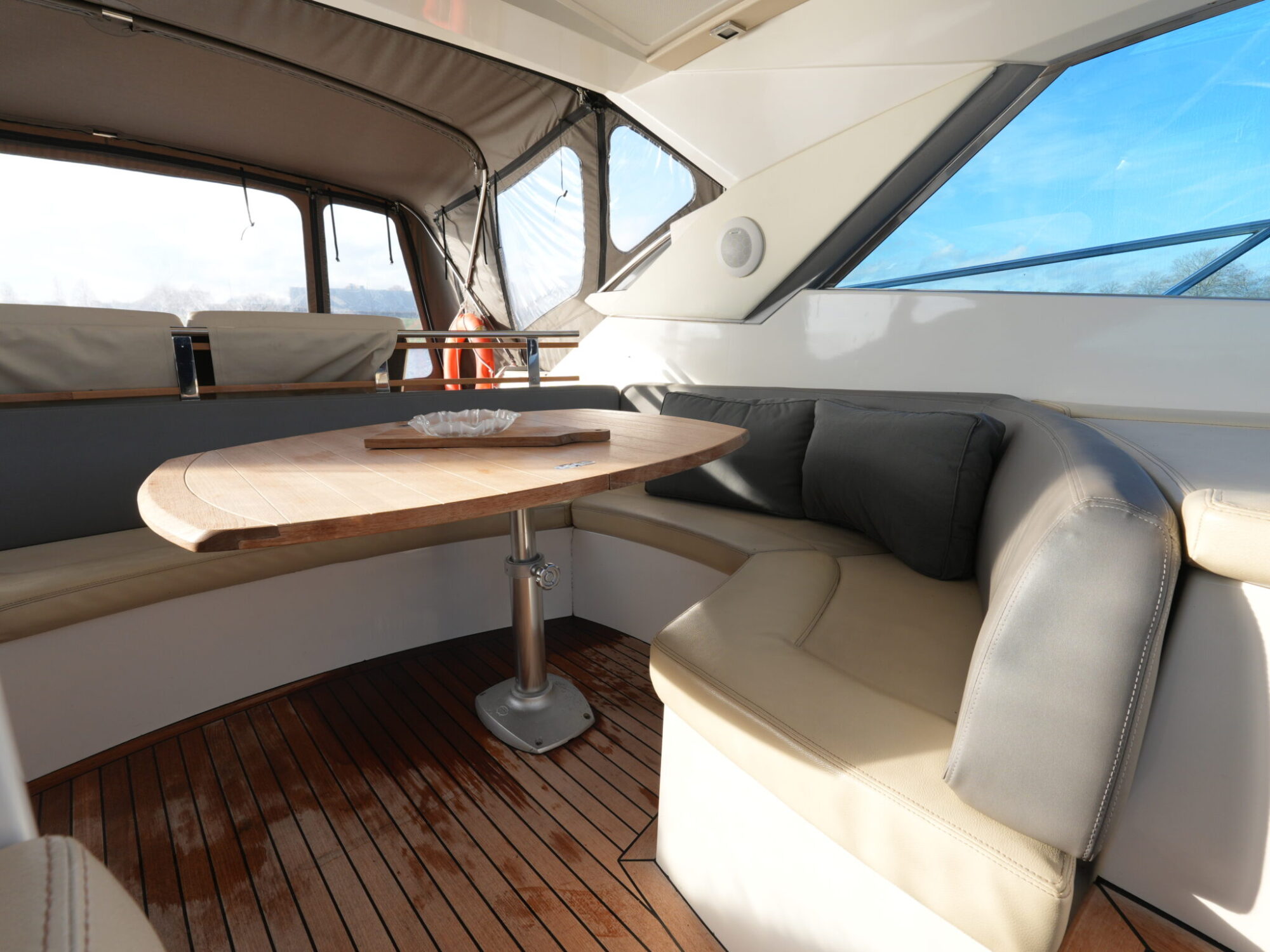 foto: 123 Sessa Sessa C46 HT IPS