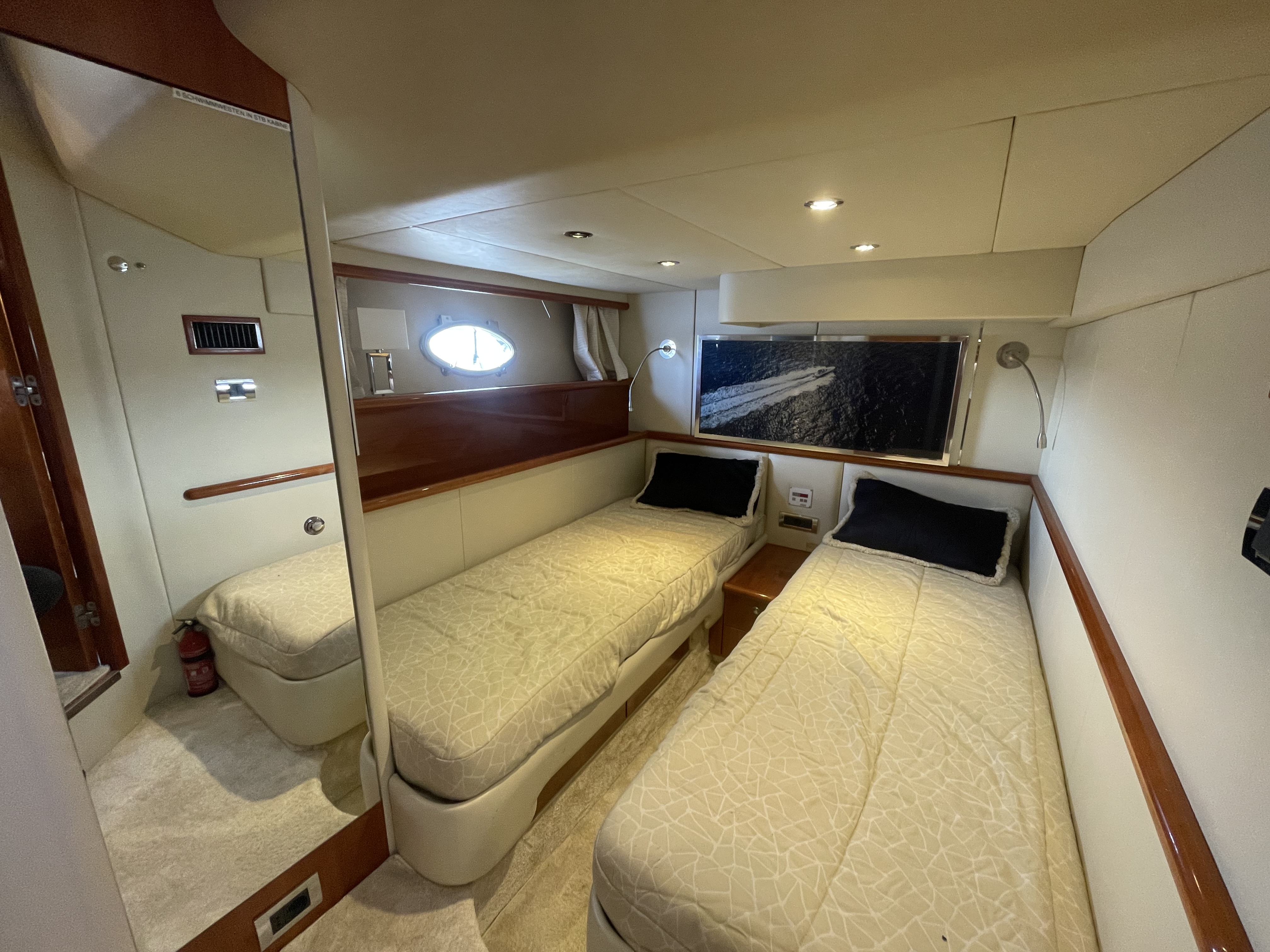 foto: 12 Sunseeker Predator 58