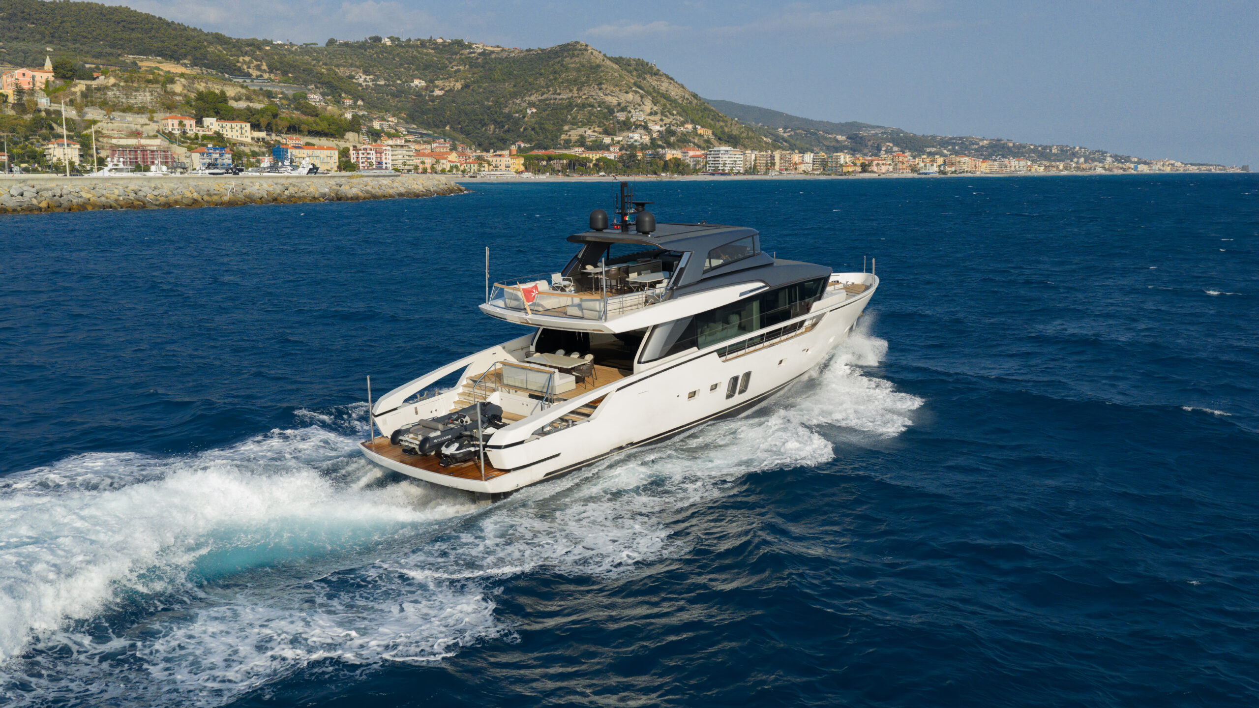 foto: 113 Sanlorenzo SX88