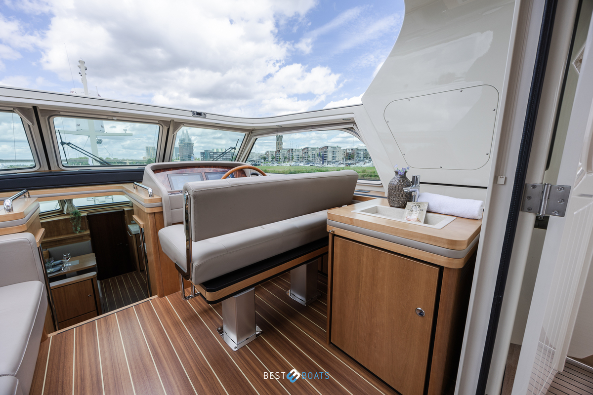 foto: 54 Linssen Grand Sturdy 450 AC Variotop