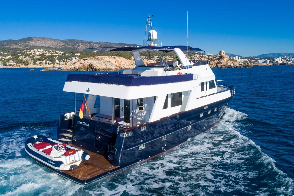 foto: 57 Star Ship Trawler 65