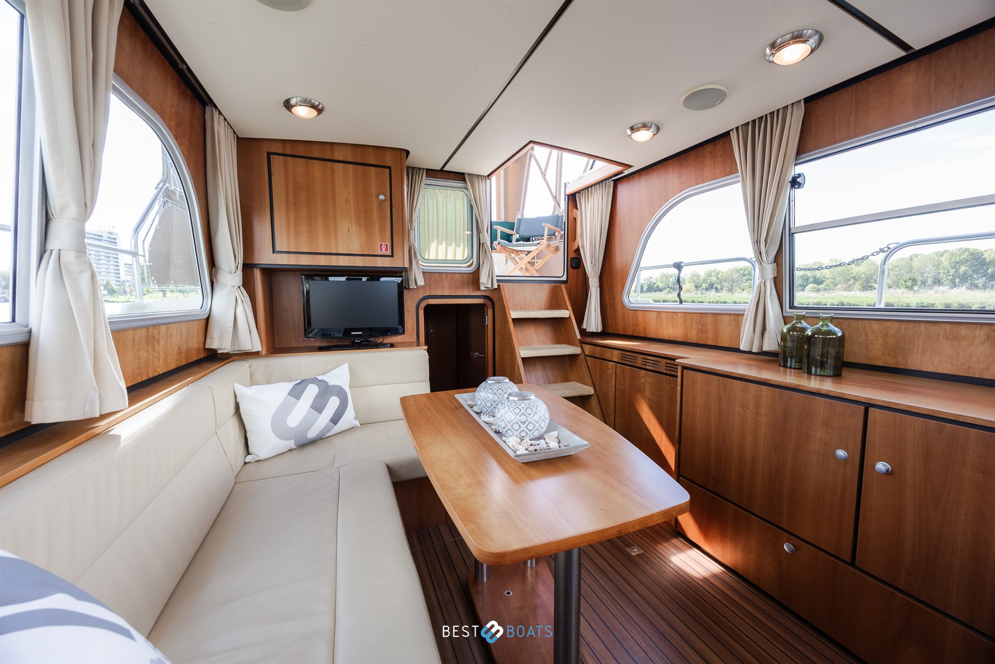 foto: 28 Linssen Grand Sturdy 34.9 AC