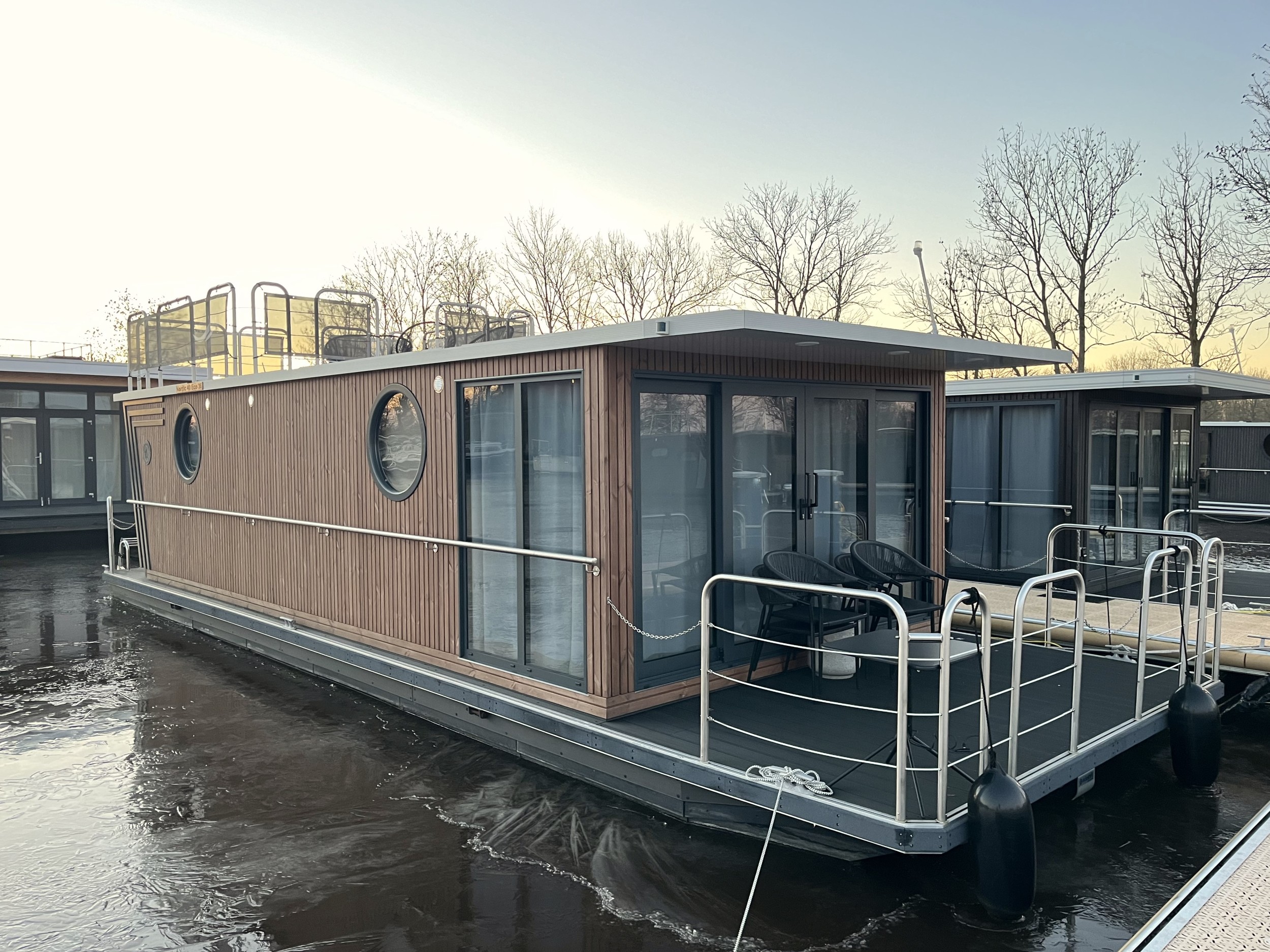 foto: 43 Nordic Season Met Ligplaats NS 40 Eco 36m2 Houseboat