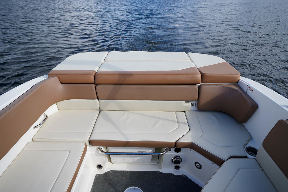 foto: 38 Sea Ray Sun Sport 230