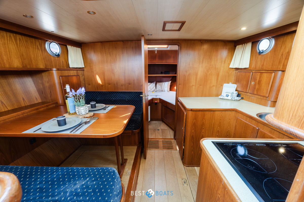 foto: 28 Vripack Spiegelkotter 1150 AK