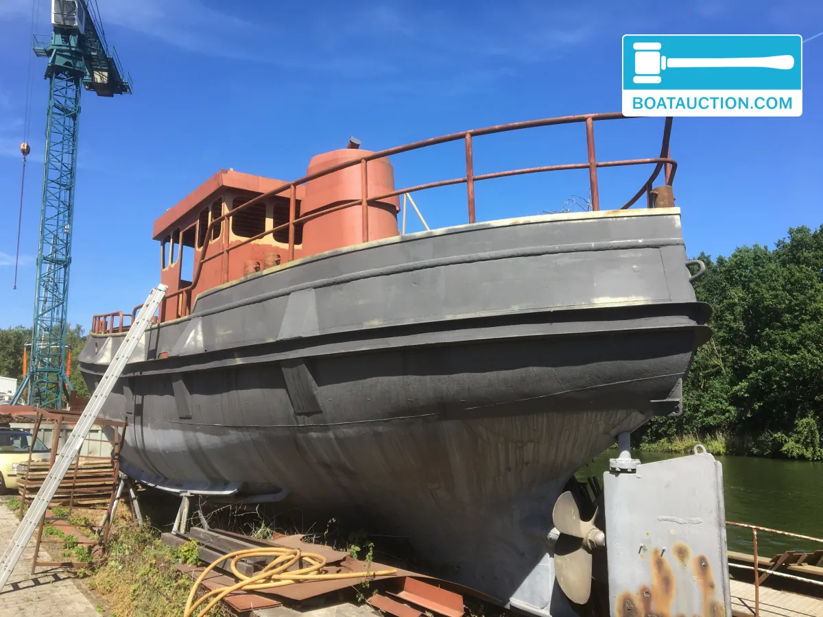 foto: 11 Sleepboot 1500