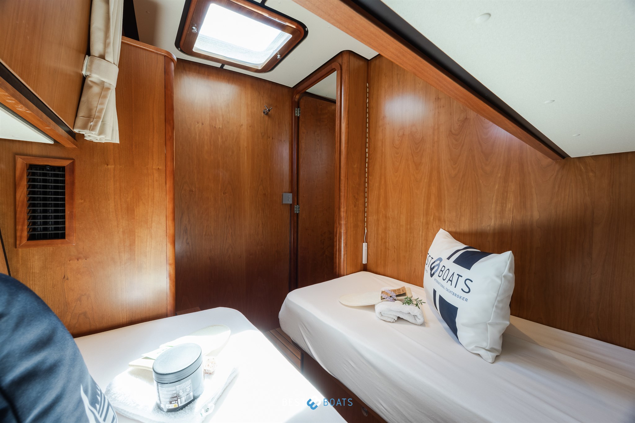 foto: 40 Linssen Grand Sturdy 40.9 AC