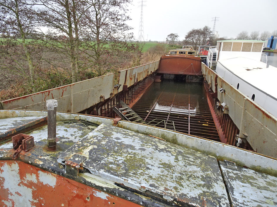 foto: 13 Friese Maatkast 40.00 casco