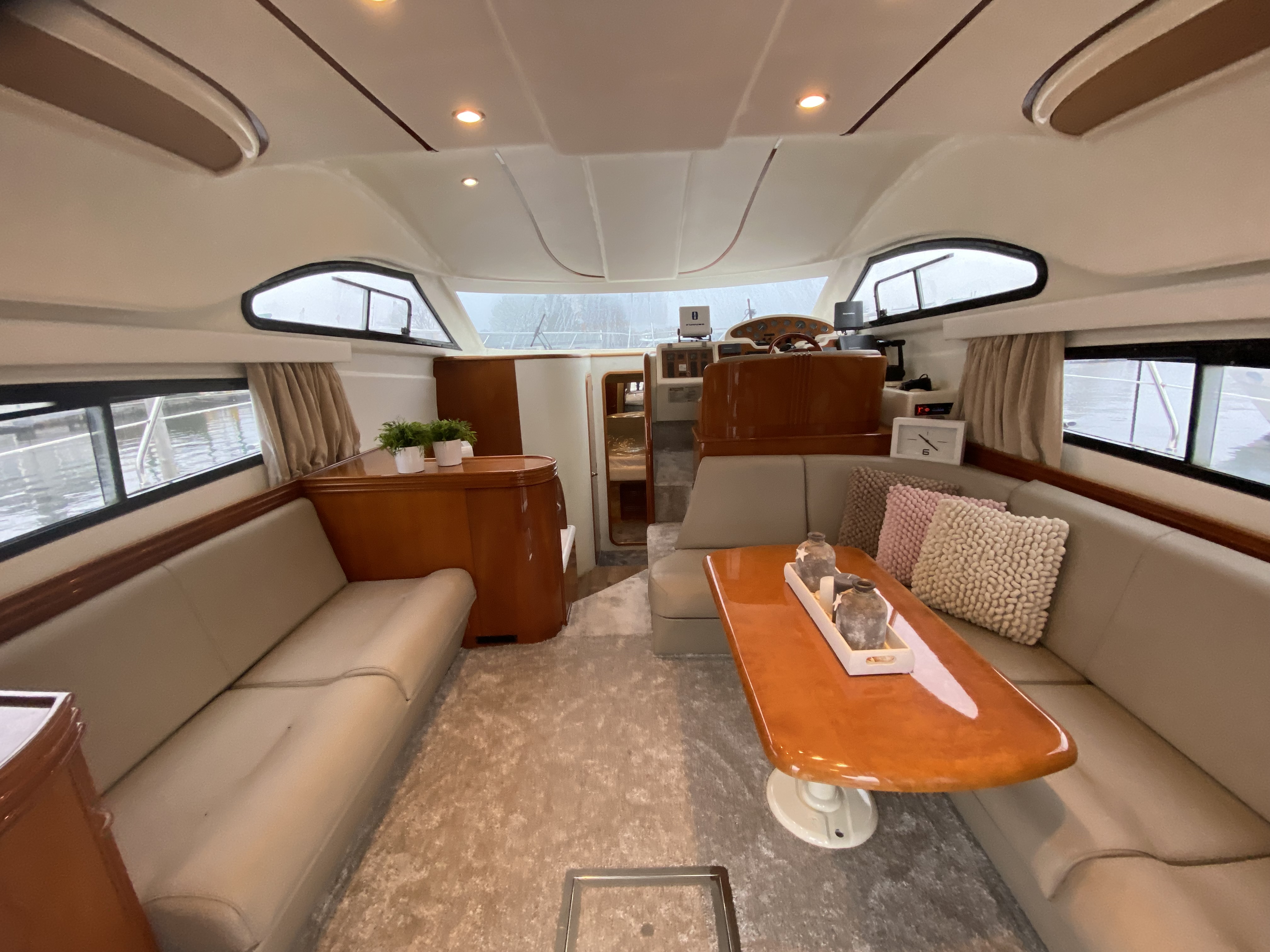 foto: 29 Astondoa  40 Fly