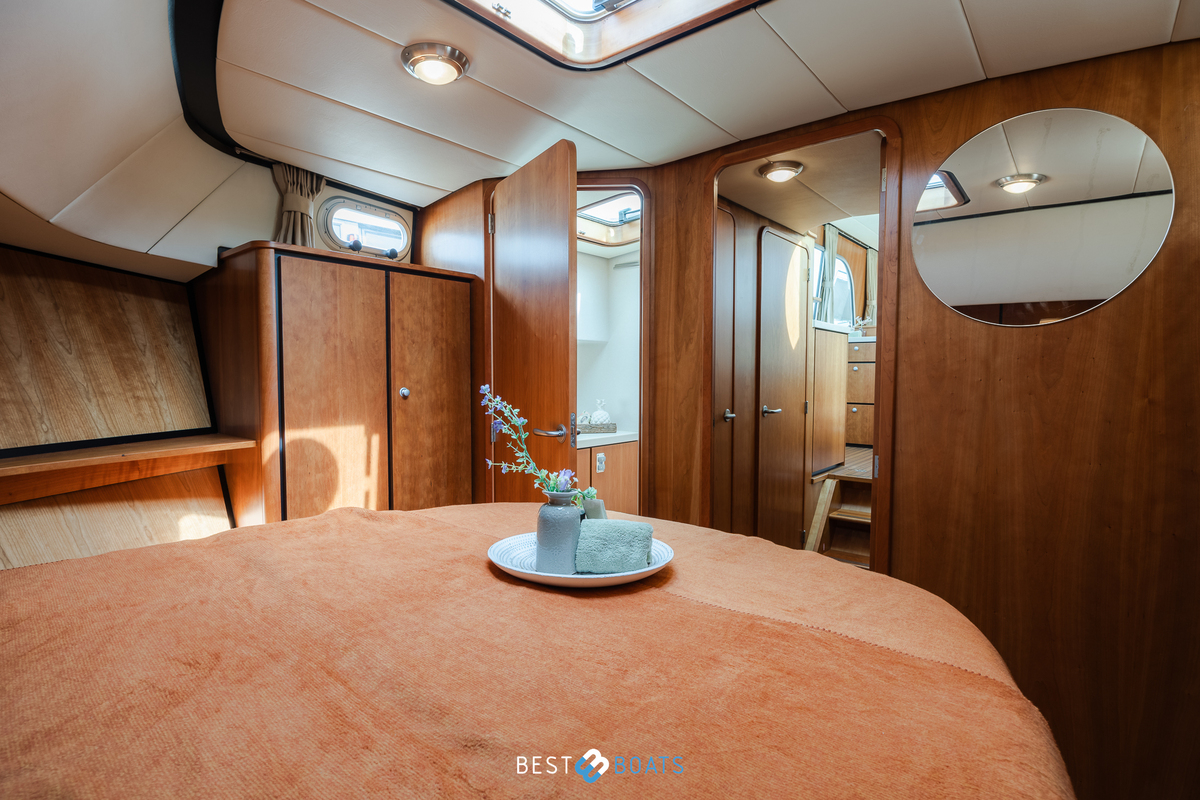 foto: 42 Linssen Grand Sturdy 43.9 AC